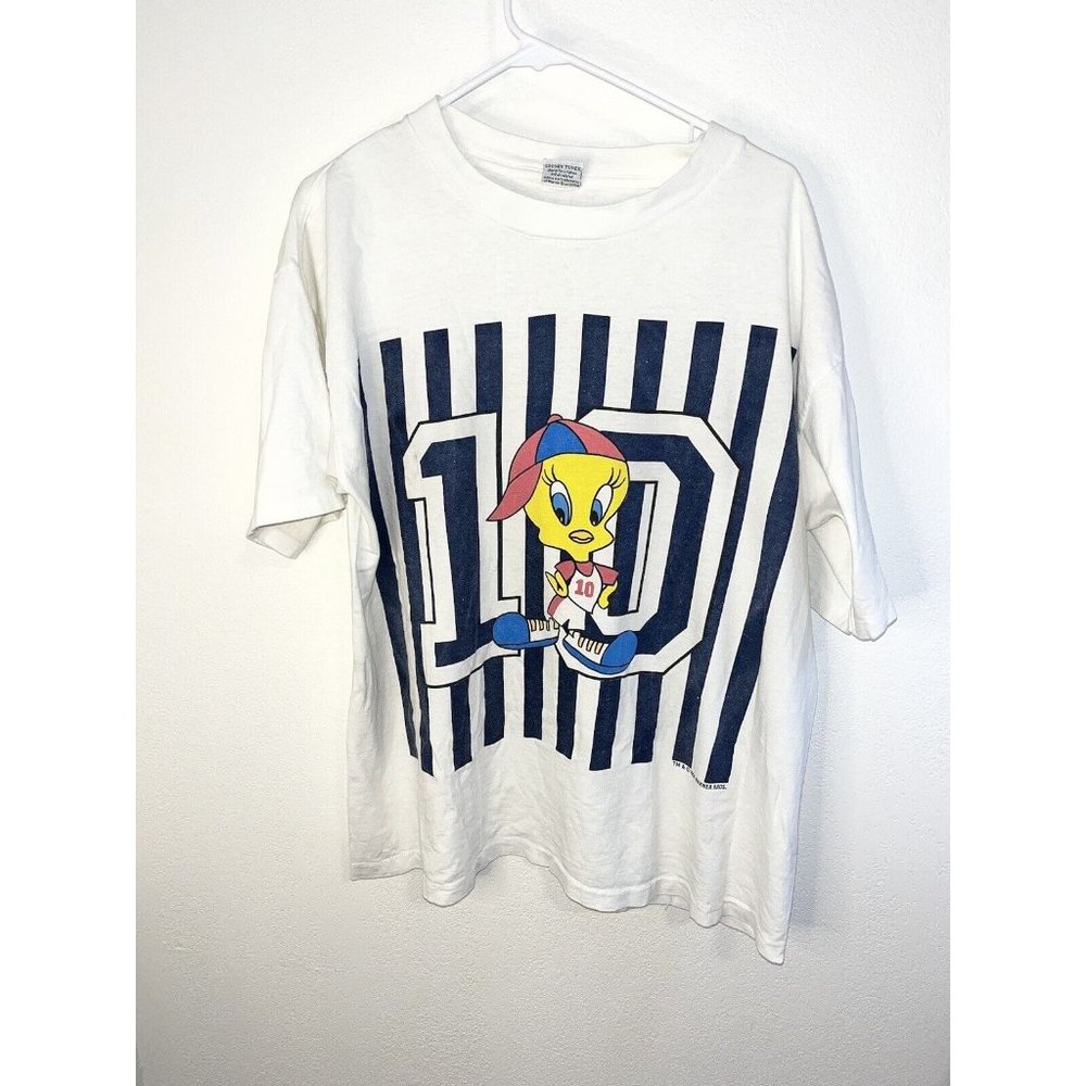 Vintage 1994 Looney Tunes Tweety Bird T-Shirt Men 2 XL Single Stitched Number 10